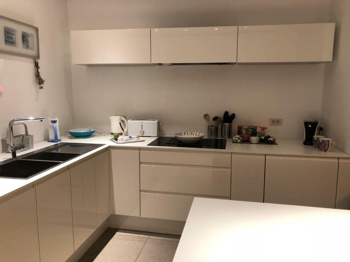Home Bruges Cosy Comfort Modern Couple Privacy Walking Distance City Center Kitchen Terrace Garden Ngoại thất bức ảnh