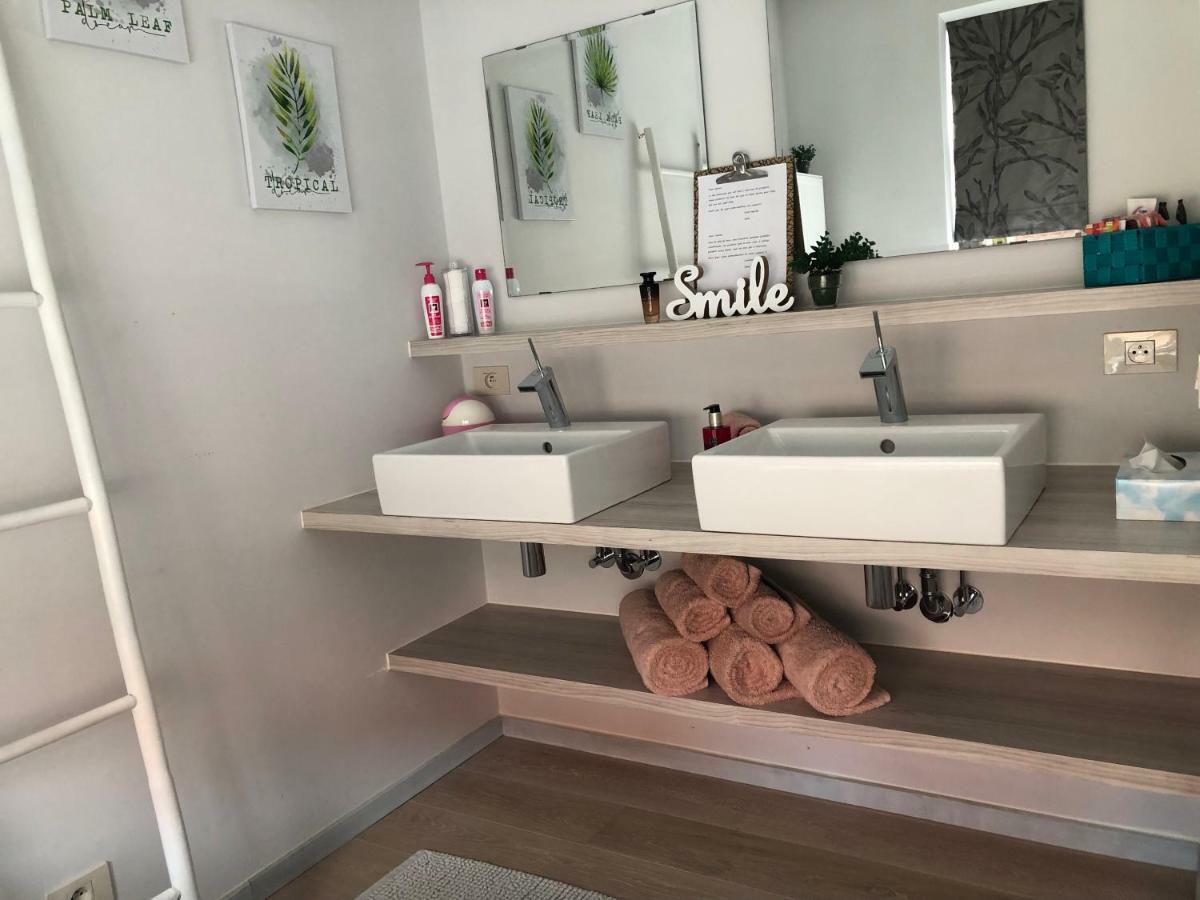 Home Bruges Cosy Comfort Modern Couple Privacy Walking Distance City Center Kitchen Terrace Garden Ngoại thất bức ảnh
