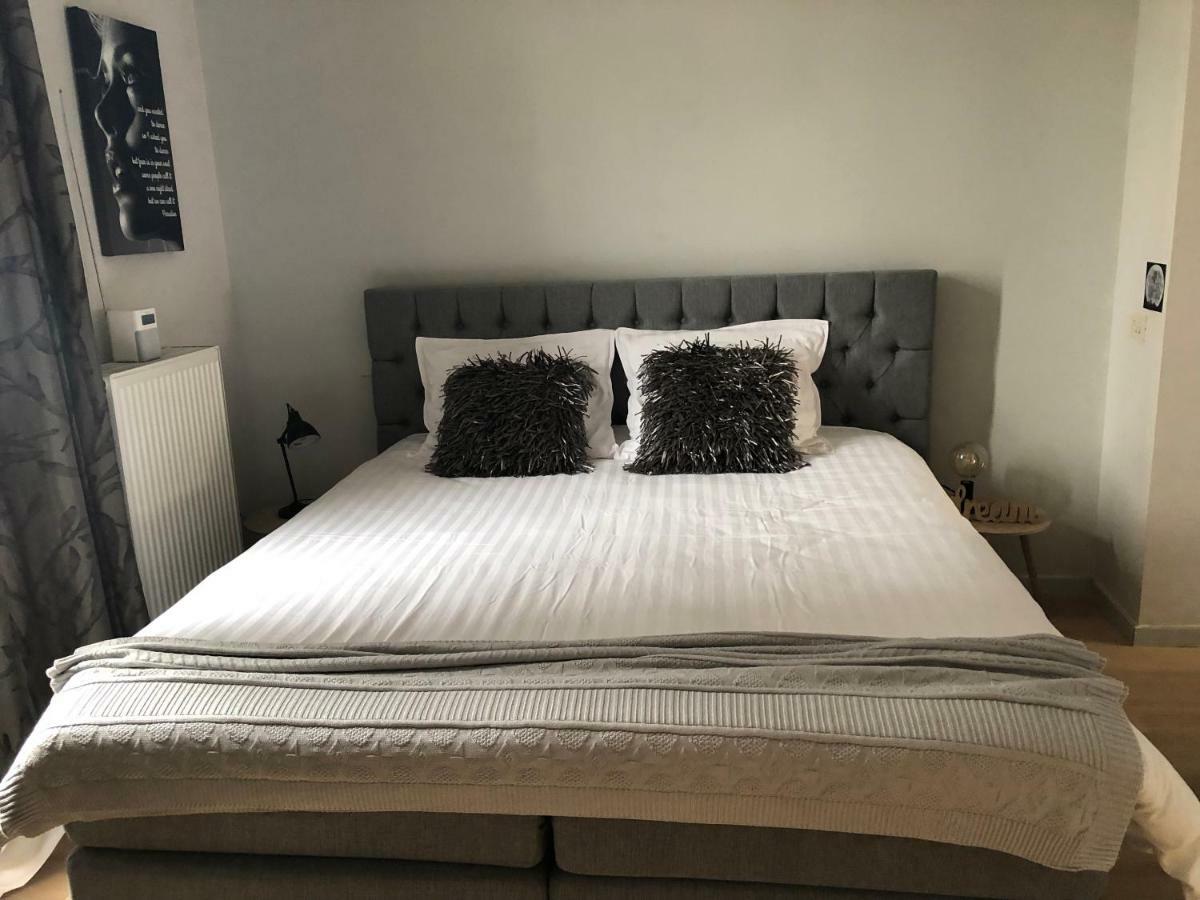 Home Bruges Cosy Comfort Modern Couple Privacy Walking Distance City Center Kitchen Terrace Garden Ngoại thất bức ảnh